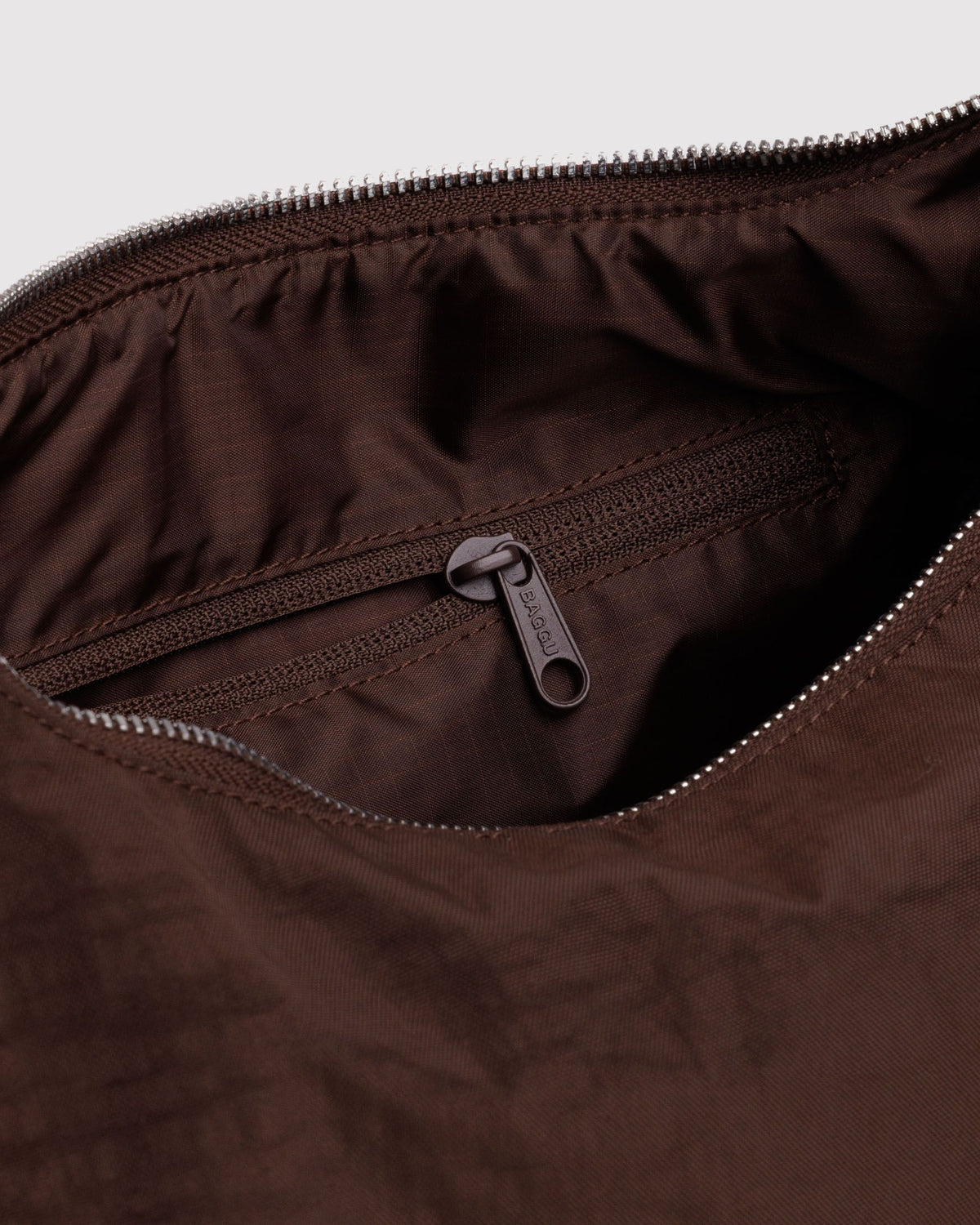 NYLON MERINGUE BAG