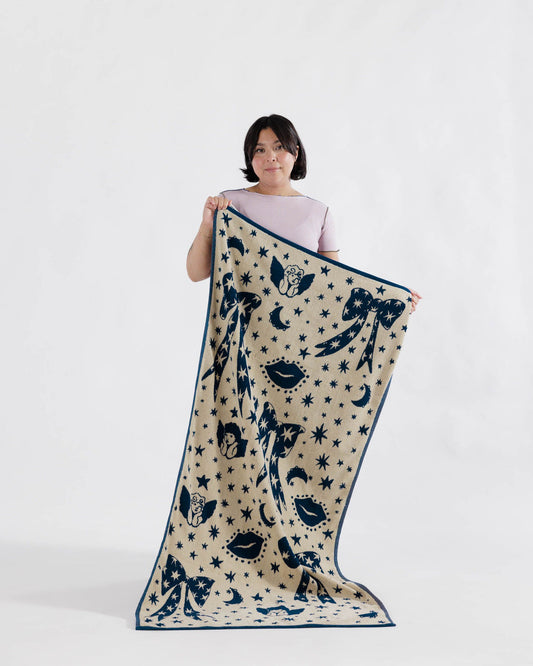 BATH TOWEL