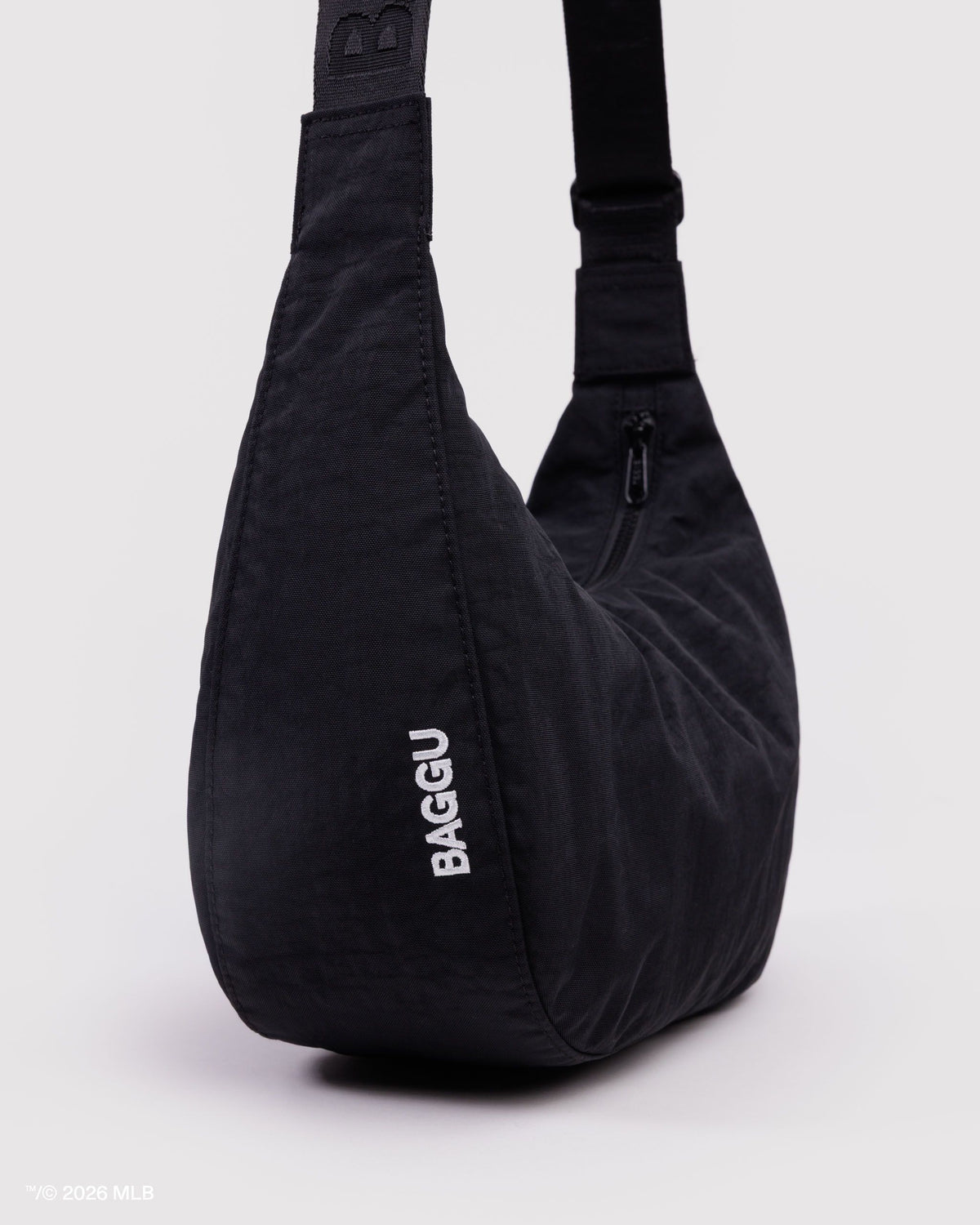 MEDIUM NYLON CRESCENT BAG