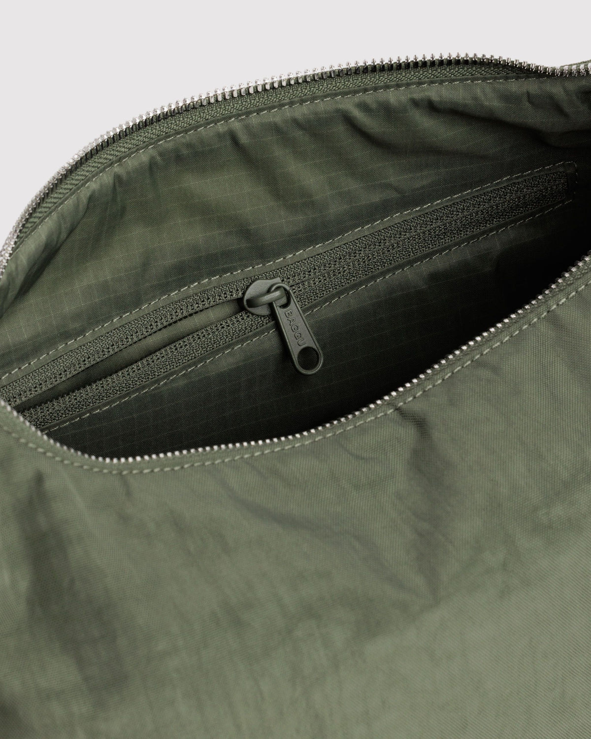 NYLON MERINGUE BAG