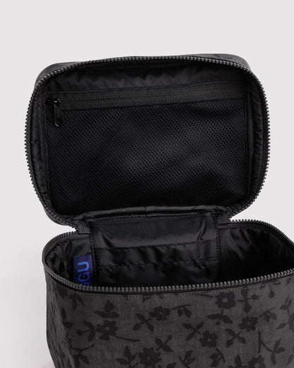 LARGE COSMETIC CASE