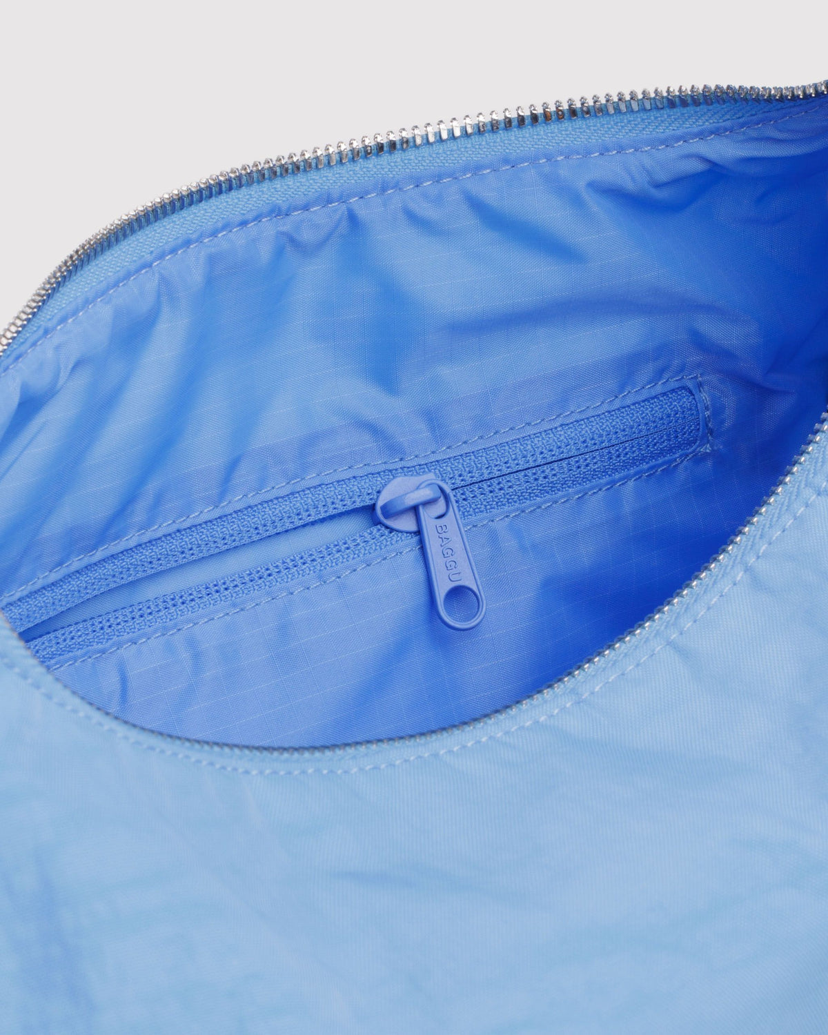 NYLON MERINGUE BAG