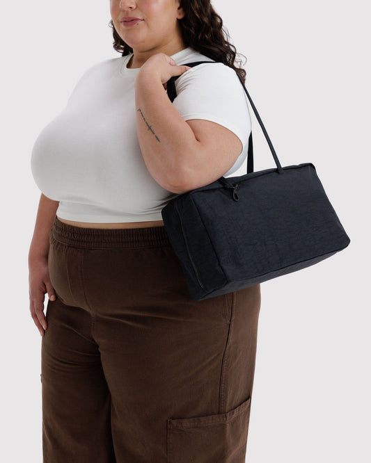 MEDIUM NYLON BOWLER BAG