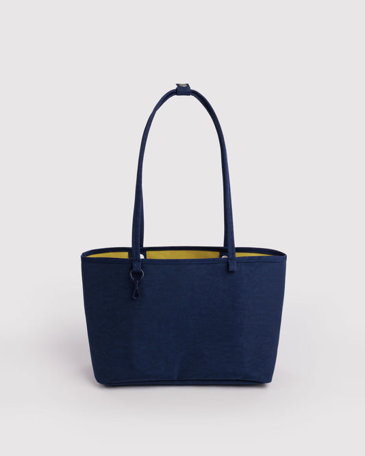MEDIUM NYLON REVERSIBLE TOTE