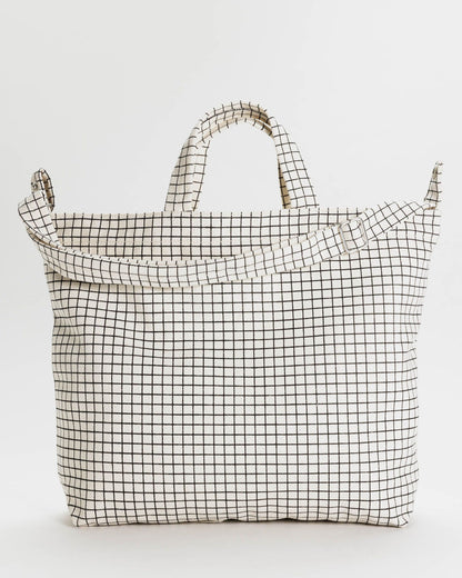 HORIZONTAL ZIP DUCK BAG