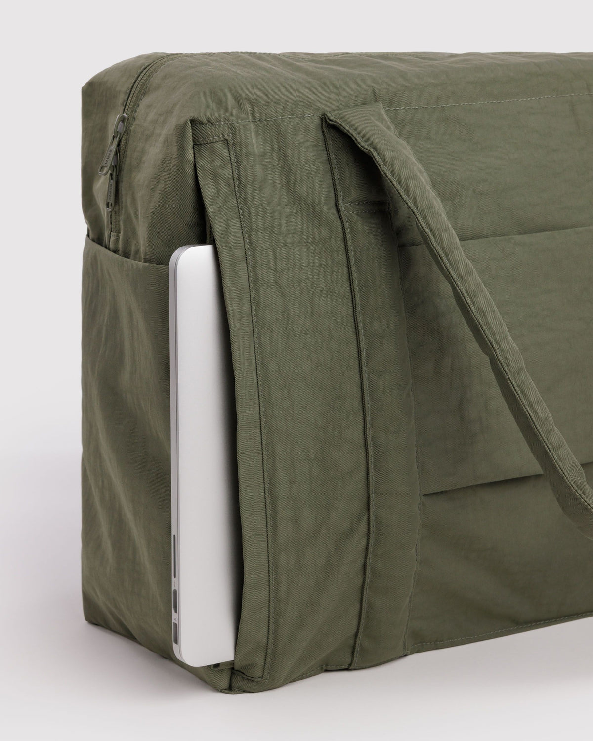 CLOUD CARRY-ON
