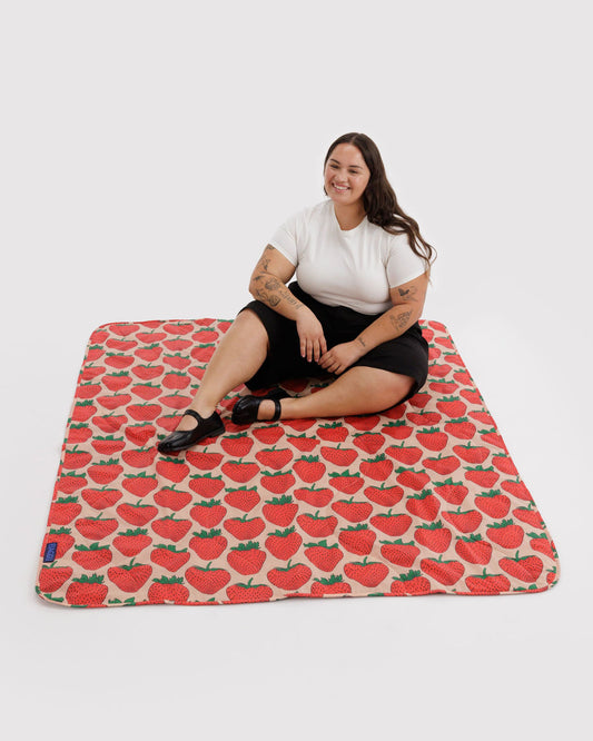 PUFFY PICNIC BLANKET