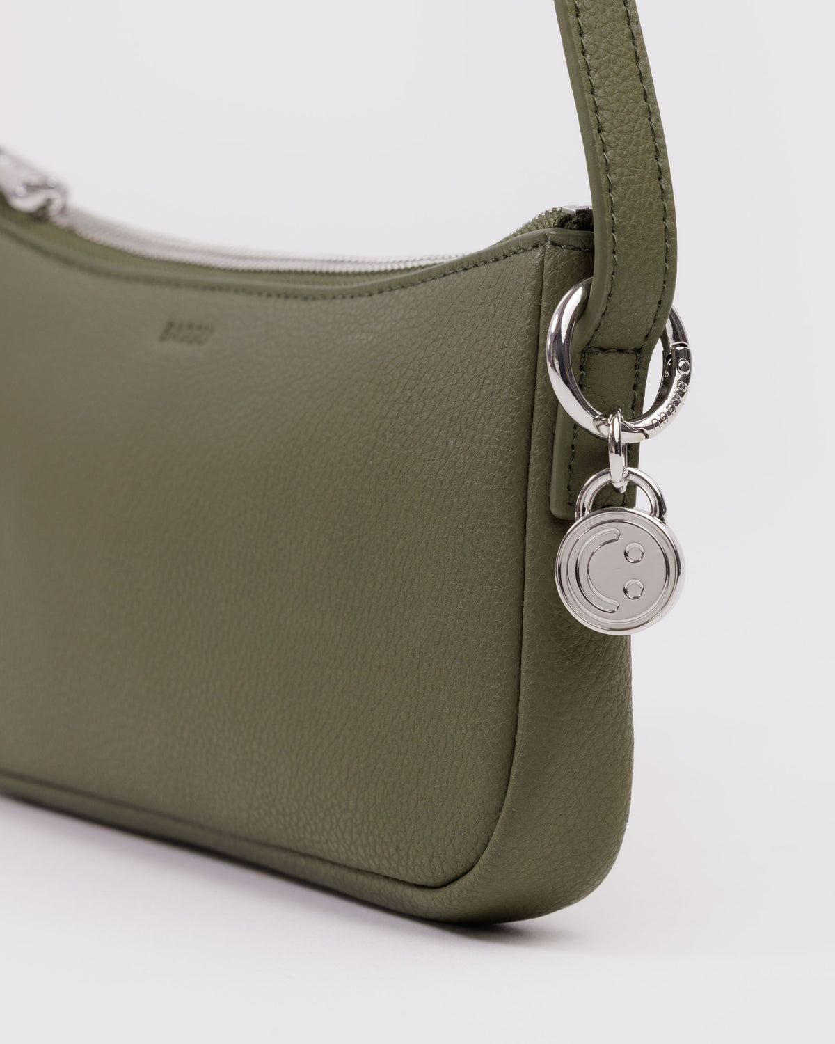 RECYCLED LEATHER POCHETTE
