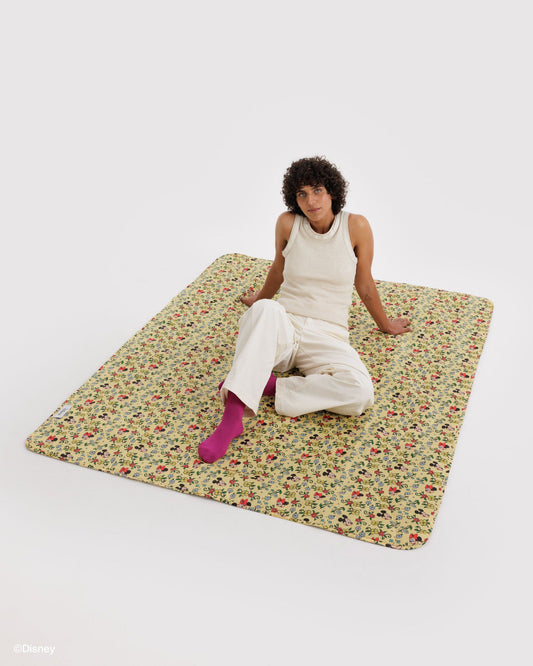 PUFFY PICNIC BLANKET
