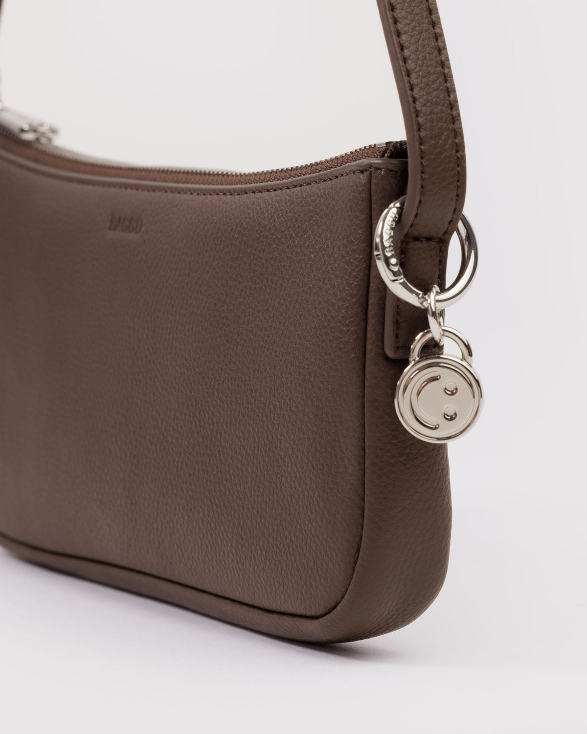 RECYCLED LEATHER POCHETTE